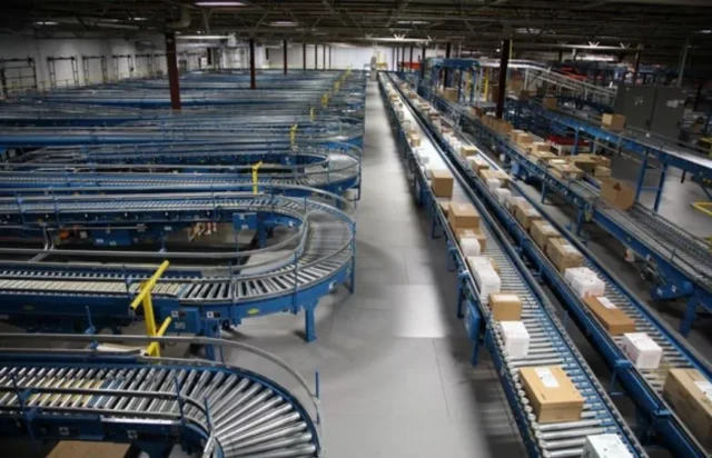 Băng tải công nghiệp là gì?